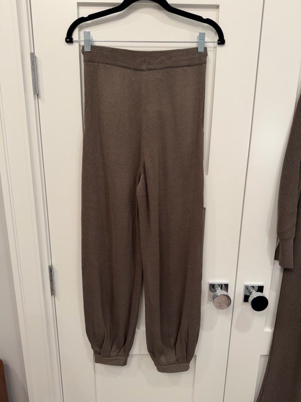 Free People | Lounge Set | Three-Piece Set | Joggers + Duster - Picture 9 of 12